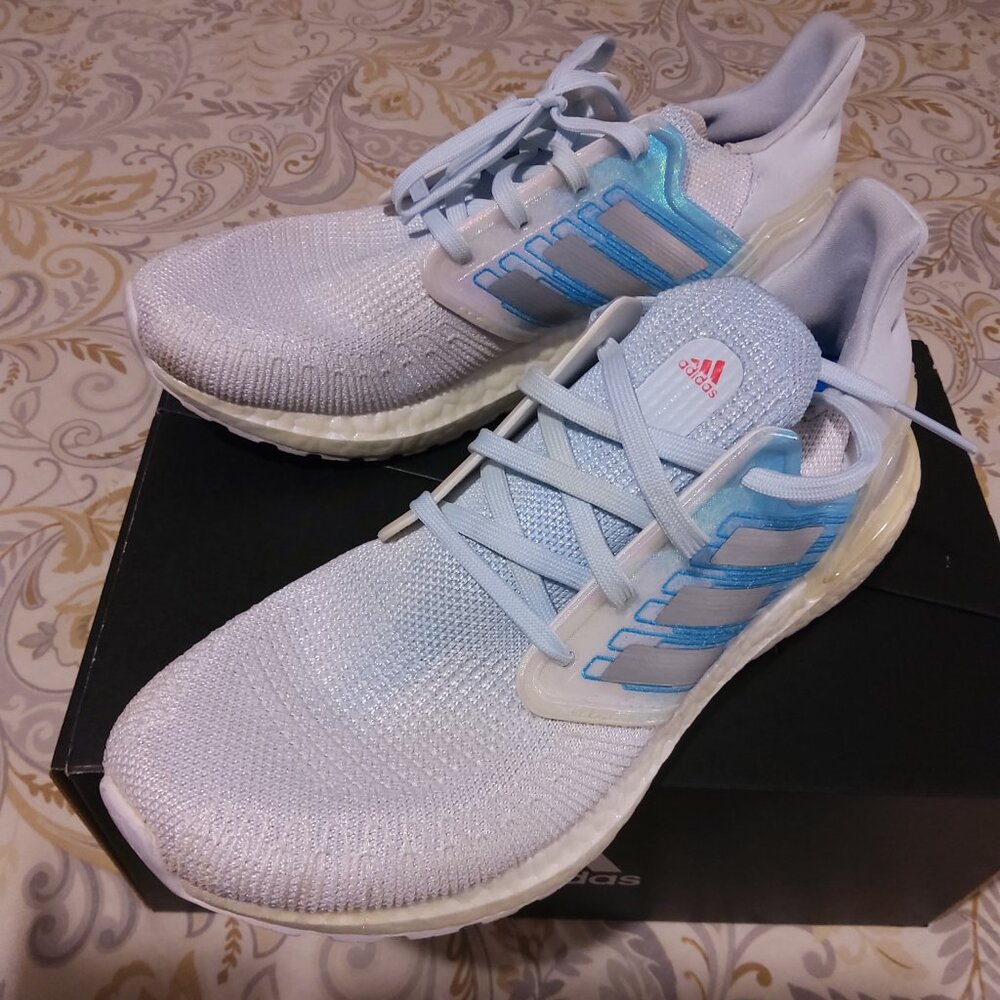Adidas Ultraboost Women's size 8.5